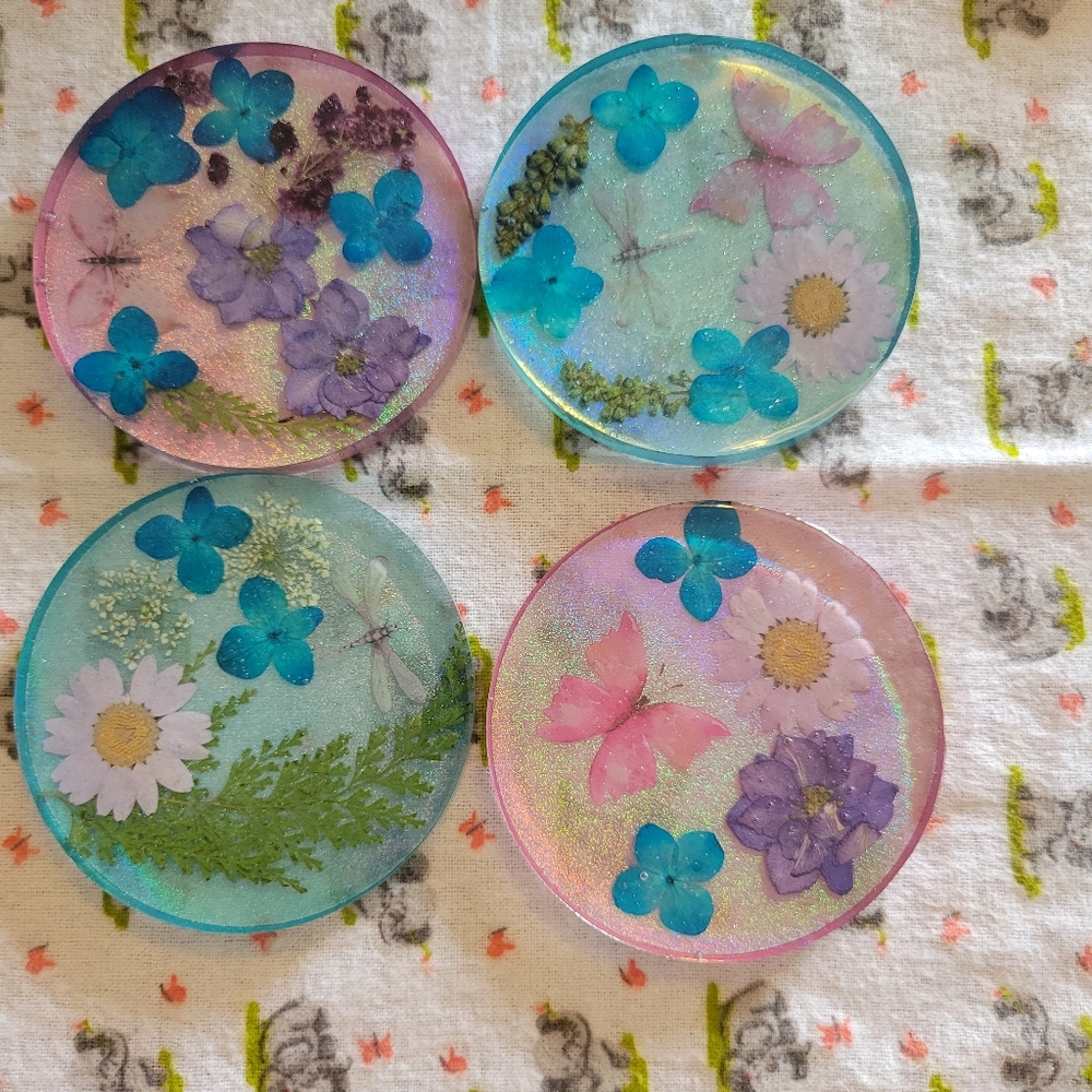 4 piece handmade resin coaster set